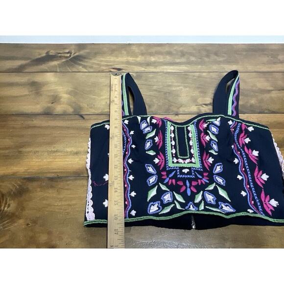 Anthropologie Embroidered Linen Blend Crop Top Women's sz 10 Black/Multi-color - Picture 3 of 8